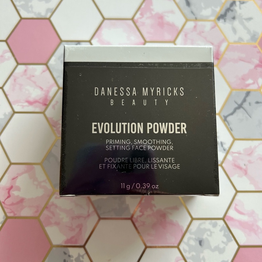 DANESSA MYRICKS BEAUTY Evolution Powder